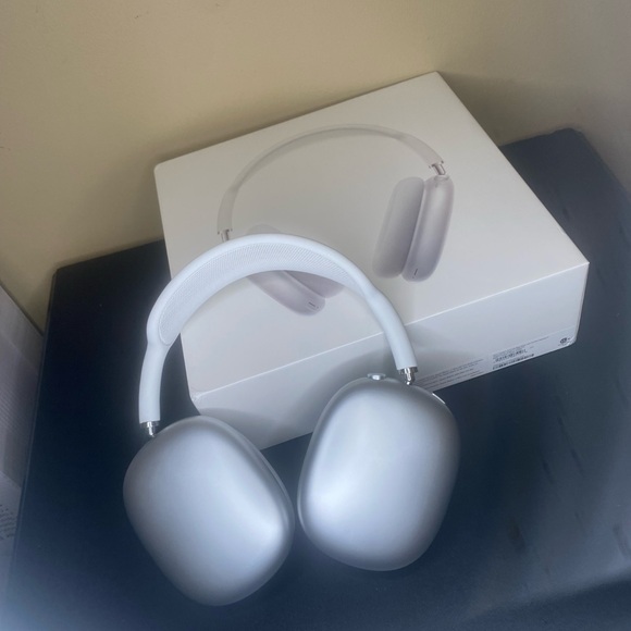 AirPod Max (1 of 1) Best Quality hands down - Picture 9 of 10